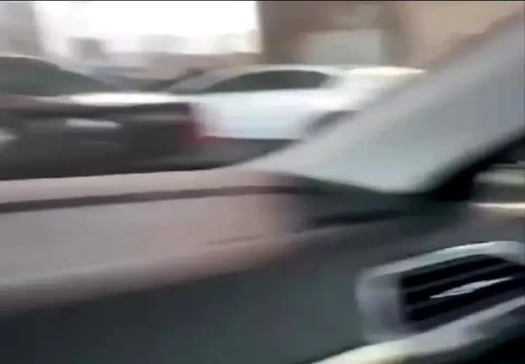 فیلم زورگیری و سرقت مسلحانه در اتوبان صدر تهران!