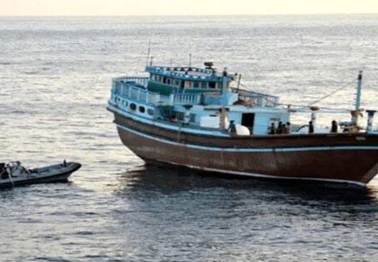  توقیف شناور حامل سوخت قاچاق در خلیج فارس