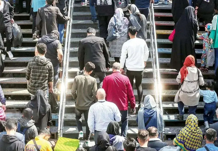 سقف جمعیت شهر تهران پُر شد