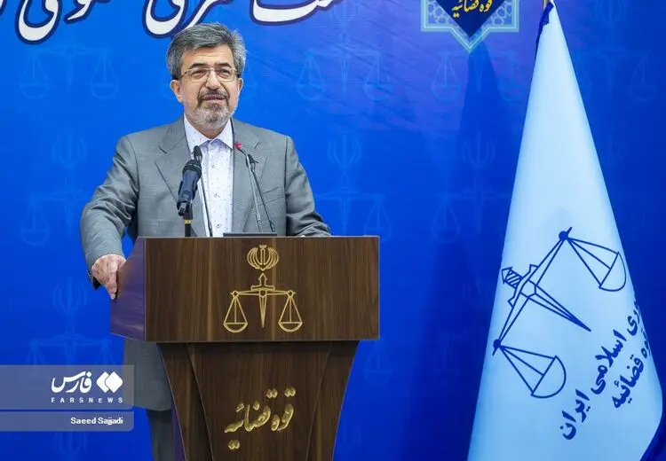 تاکید قوه قضاییه بر جلوگیری از تجسس در زندگی متهمان و نظارت بر ضابطین/ آخرین وضعیت پرونده داریوش مهرجویی، نوری و توماج صالحی