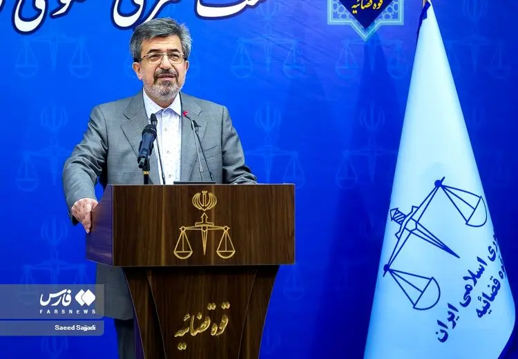 تاکید قوه قضاییه بر جلوگیری از تجسس در زندگی متهمان و نظارت بر ضابطین/ آخرین وضعیت پرونده داریوش مهرجویی، نوری و توماج صالحی