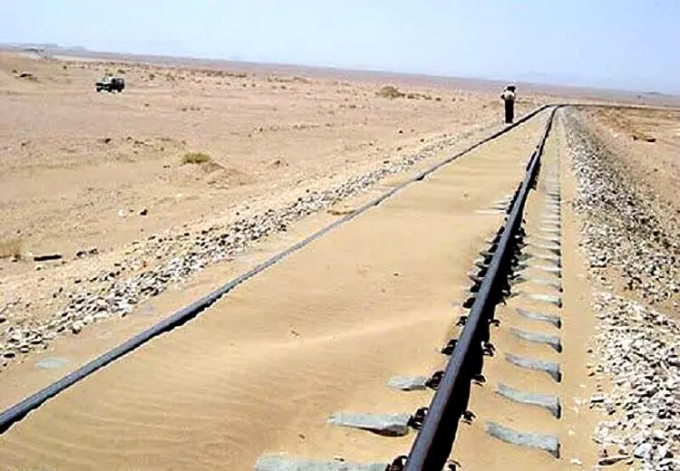 طوفان قطار مسافربری مشهد - سرخس را متوقف کرد!