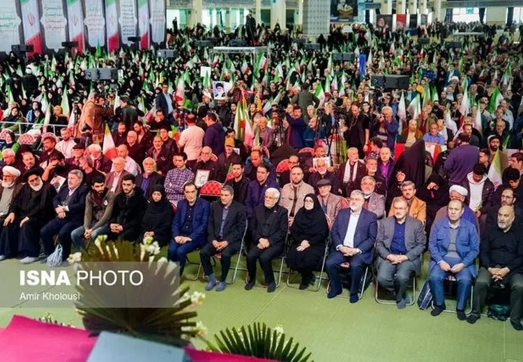 قدردانی عارف و حضرتی از مردم و برگزارکنندگان مراسم چهلم شهدا و جانباختگان حوادث دی‌ماه