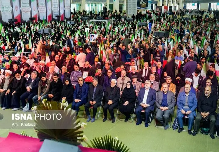 قدردانی عارف و حضرتی از مردم و برگزارکنندگان مراسم چهلم شهدا و جانباختگان حوادث دی‌ماه