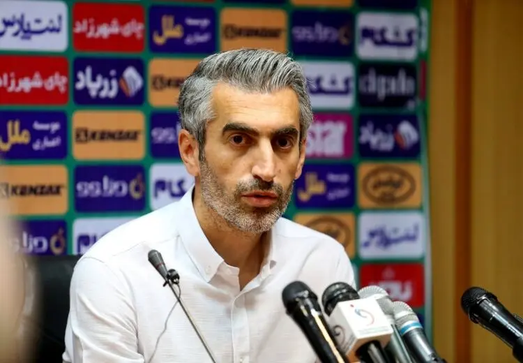 سرمربی استقلالی در آستانه اخراج!