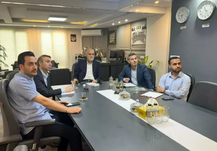 نشست مدیران تیم ملی فوتبال ایران با فیفا