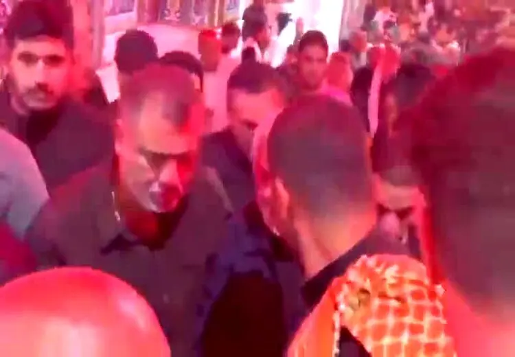 حضور سردار قاآنی در کربلا/ فیلم
