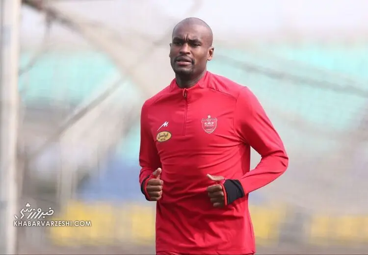 شماره پیراهن عبدالکریم حسن در پرسپولیس مشخص شد