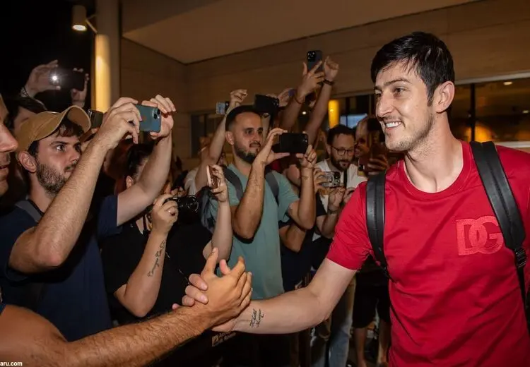 سوژه شدن تی‌شرت۲۰ میلیون تومانی سردار آزمون + عکس