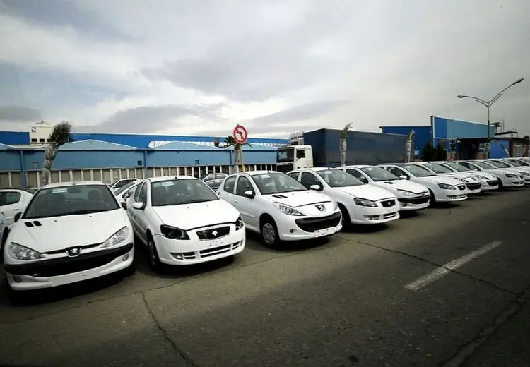 تکذیب حرام و خلاف شرع بودن طرح یکپارچه فروش خودرو از سوی دفتر استفتائات رهبری