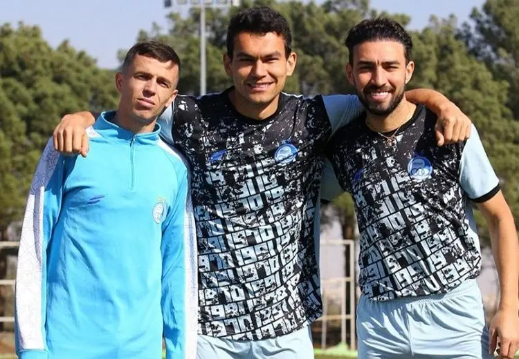 حمایت علنی بازیکنان خارجی استقلال از ریکاردو ساپینتو + عکس