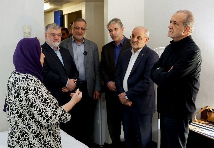 بازدید پزشکیان از محل اسکان خانواده‌های جنگ زده 