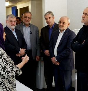بازدید پزشکیان از محل اسکان خانواده‌های جنگ زده 