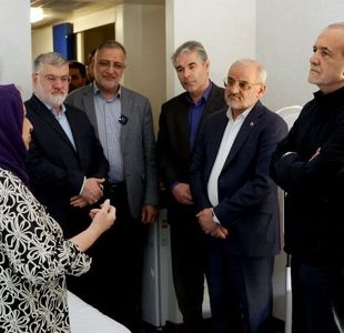 بازدید پزشکیان از محل اسکان خانواده‌های جنگ زده 
