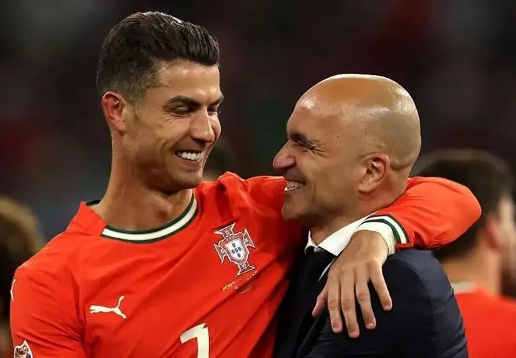 سرمربی پرتغال زمان خداحافظی رونالدو را اعلام کرد