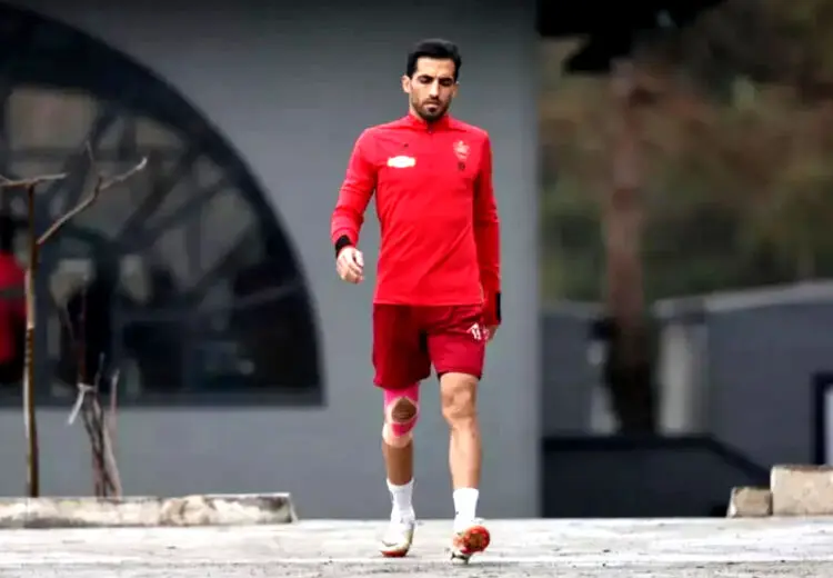 وحید امیری به زور در پرسپولیس ماند!