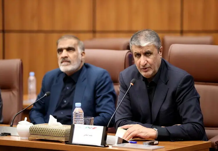 اسلامی: ایران آماده صادرات مشتقات آب سنگین است
