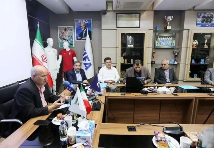 قلعه‌نویی فهرست پنالتی زن‌ها را رو کرد/ ترتیب پنالتی زن ها با دخالت طارمی بهم زده شد