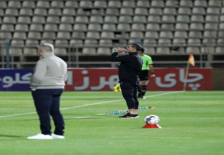 کریم با شلوار برمودا به اسکوچیچ نباخت!