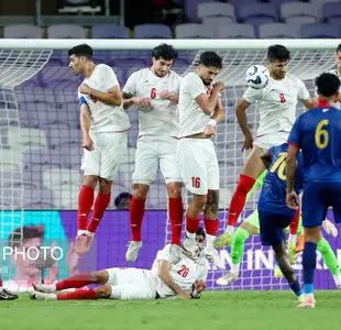 دیدار تیم‌های ملی فوتبال ایران و کیپ‌ورد