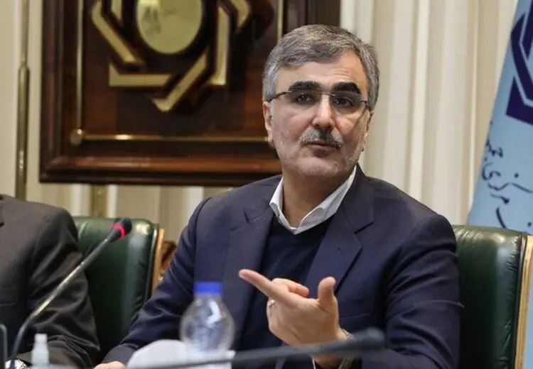 فرزین: 3 موسسه اعتباری تا مهر ماه منحل می‌شوند/ دلیل بنیادی برای افزایش نرخ ارز وجود ندارد