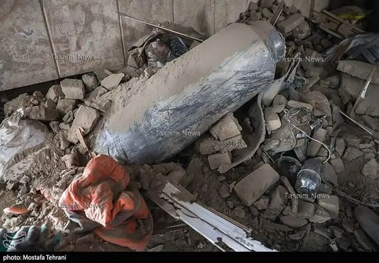 بازار سید اسماعیل تهران پس از شلیک موشک کروز که عمل نکرد