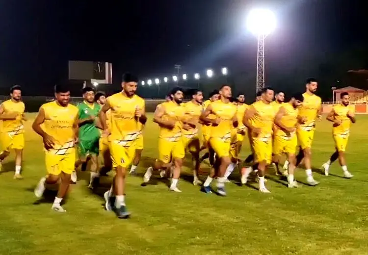 پورموسوی به تیم استقلال خوزستان بازگشت + عکس