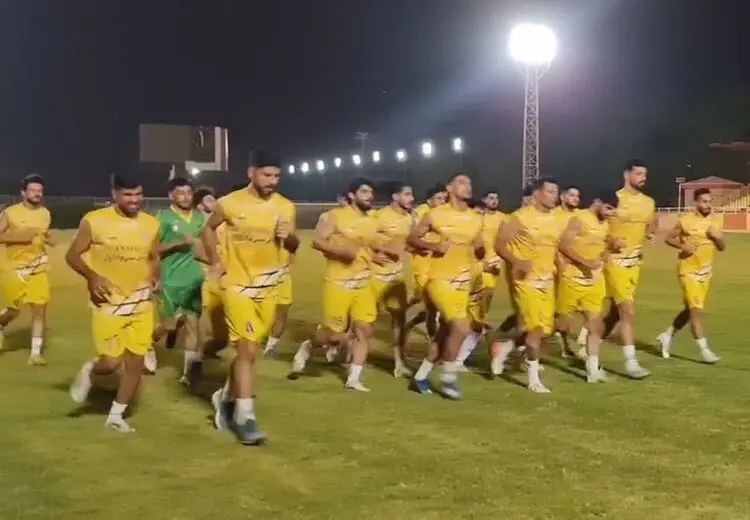 پورموسوی به تیم استقلال خوزستان بازگشت + عکس