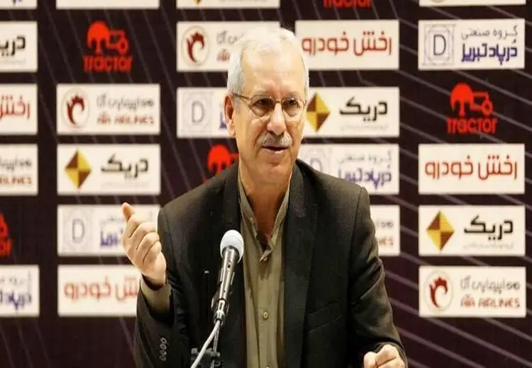 مدیرعامل تراکتور: کادر فنی باید درمورد روند سینوسی تراکتور پاسخ دهد