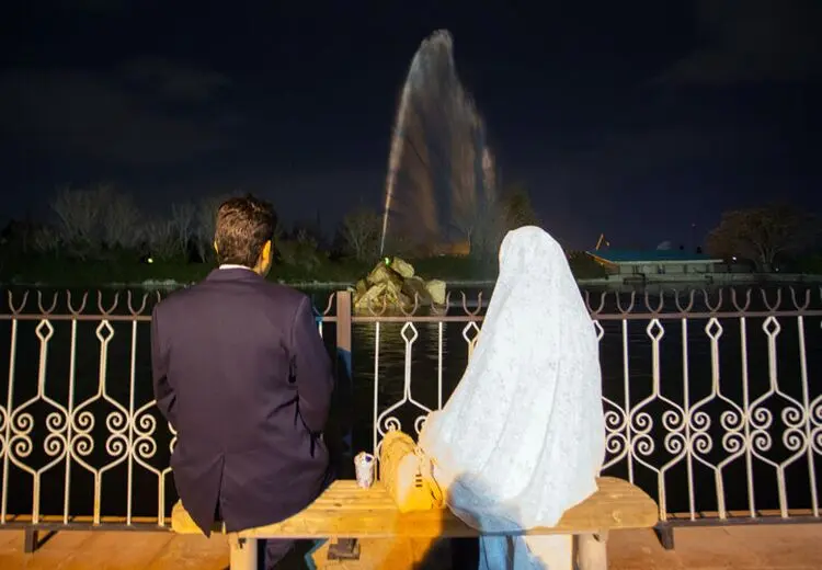 پیدا کردن «نیمه گمشده» فانتزی است؟