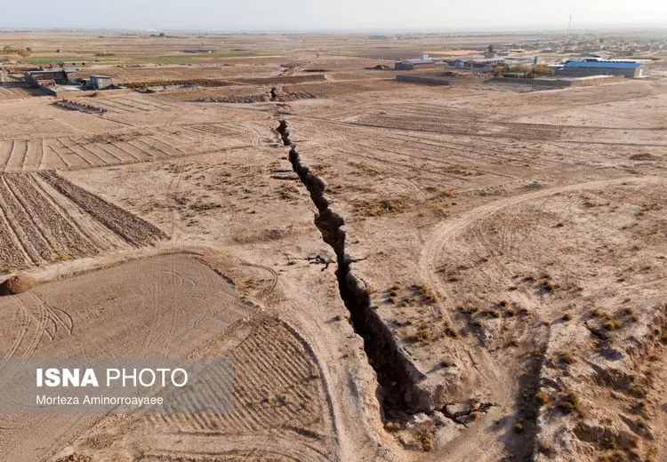 تصاویر وحشتناک از فرونشست زمین در ایران