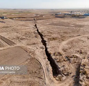 تصاویر وحشتناک از فرونشست زمین در ایران