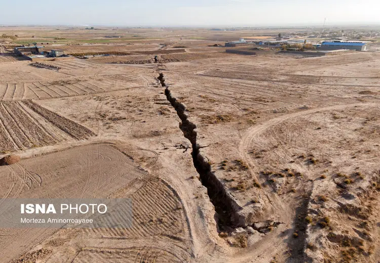 تصاویر وحشتناک از فرونشست زمین در ایران