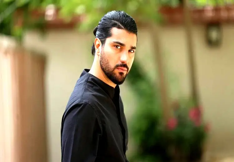 ماجرای بلایی که سر سینا مهراد آمد + عکس