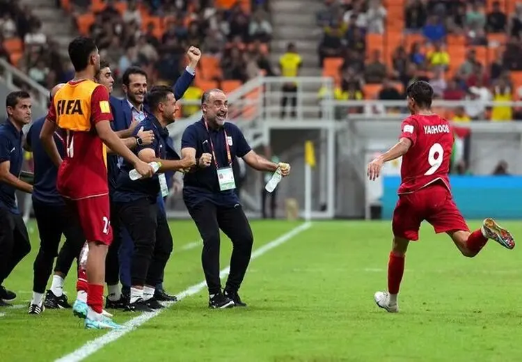 حسین عبدی تیمی ساخته که جلو هر حریفی قد علم می‌کند