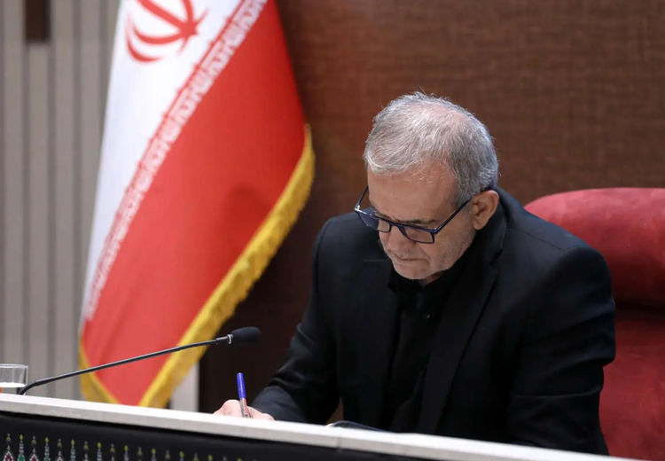 تقدیر پزشکیان از خدمات پرستاران در جنگ 12 روزه