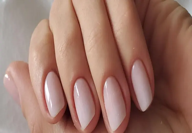 ژل مانیکور برای سلامت ناخن مضر است؟