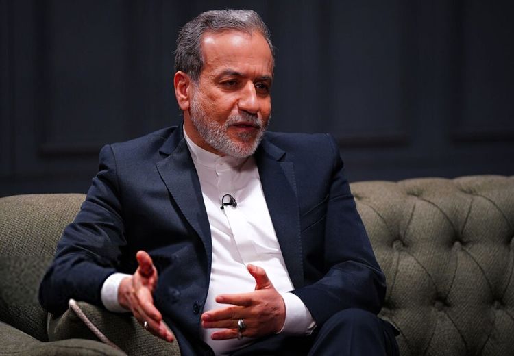 عراقچی: ایران همچنان مثل گذشته به دنبال بمب اتم نیست/ هنوز قصد خروج از NPT را نداریم
