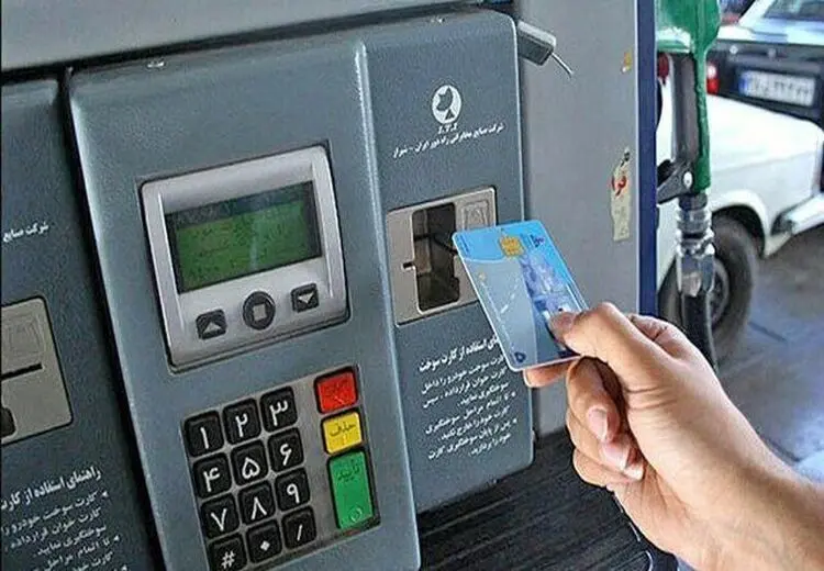 کاهش ۴۰ درصدی مصرف بنزین بعد از سه‌نرخی شدن