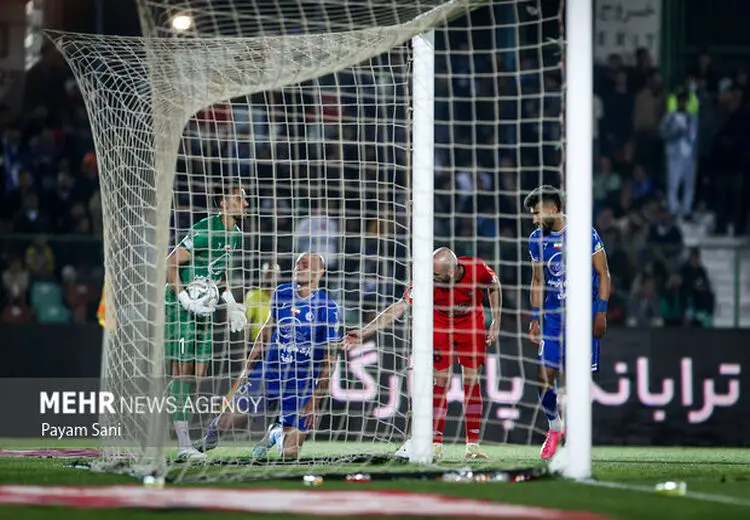  از بوژوویچ چیزی ندیدیم؛ استقلال باید در تبریز با دو جبهه بجنگد