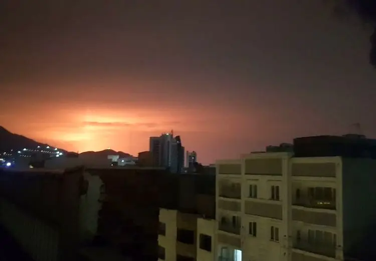 حمله اسراییل به 3 انبار نفت ایران + عکس و فیلم