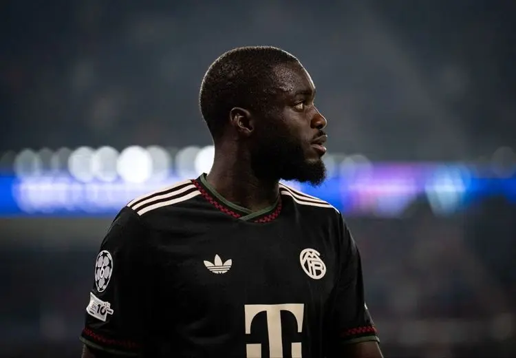 دایو اوپامکانو با بایرن مونیخ تمدید کرد