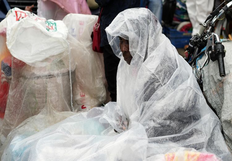 مردم هائیتی پس از طوفان ملیسا