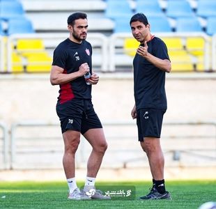 حضور اورونوف در تمرین پرسپولیس + عکس