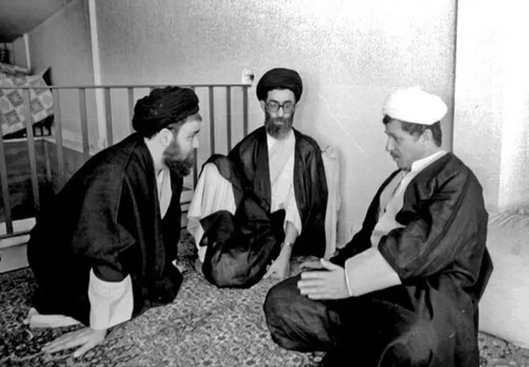 روایت آیت الله هاشمی از یک جلسه ویژه با رهبر انقلاب 