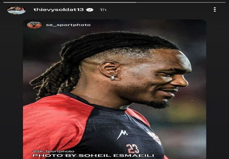 مهاجم جنجالی پرسپولیس با گوشواره‌ای به سبک  رونالدو