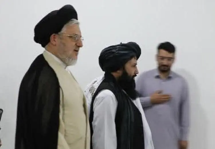  انتقاد تند روزنامه جمهوری اسلامی از دیدار مقامات حوزوی ایران با وزیر فرهنگ طالبان/ چرا با نماد اسلام متحجر ملاقات کردید؟