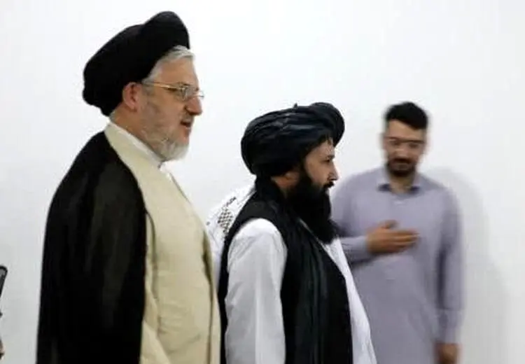  انتقاد تند روزنامه جمهوری اسلامی از دیدار مقامات حوزوی ایران با وزیر فرهنگ طالبان/ چرا با نماد اسلام متحجر ملاقات کردید؟