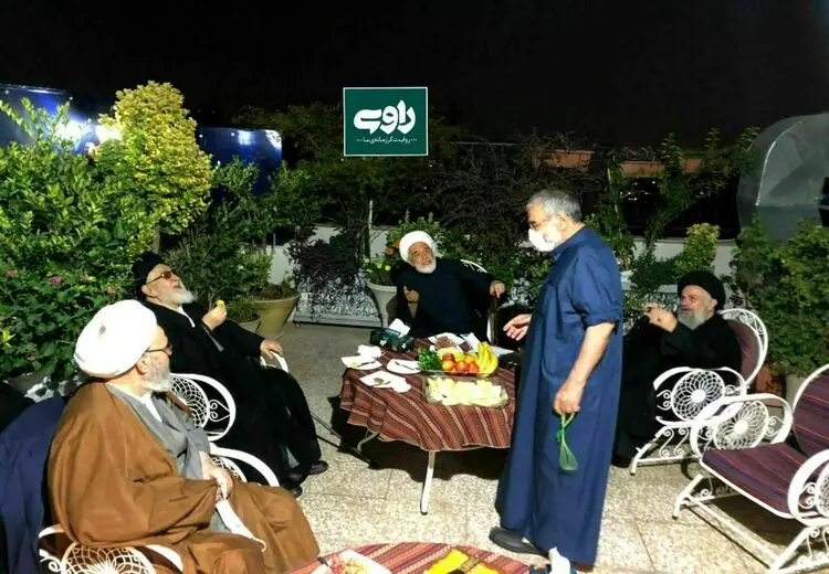 توضیح پسر کروبی درباره خروج موقت پدرش از حصر + عکس