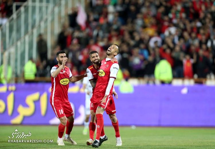 جدایی یک مهاجم دیگر از پرسپولیس  